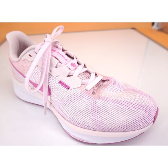 Nike Structure 25 Pearl Pink Womens Road Running Shoes SZ 7 New $140 - Picture 1 of 10